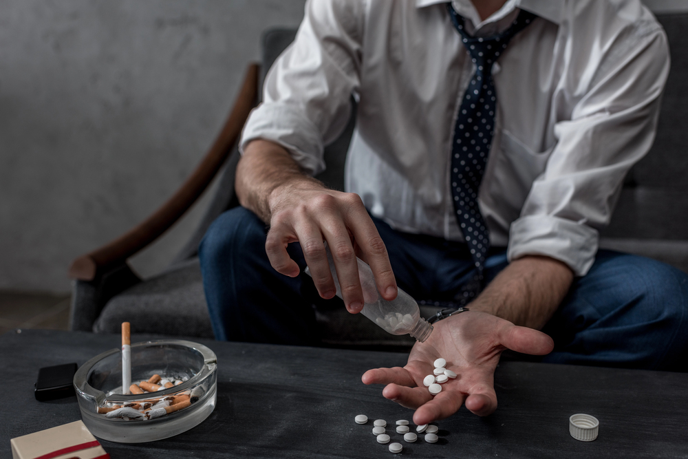 opioids and benzo addiction - mixing drugs