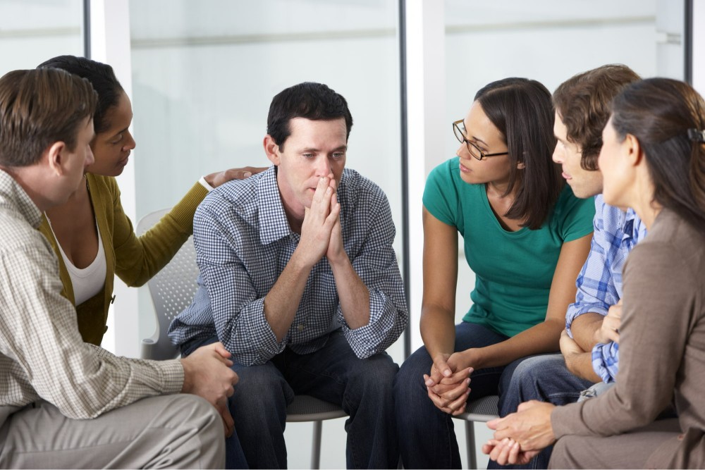 How to Approach a Friend about Their Addiction
